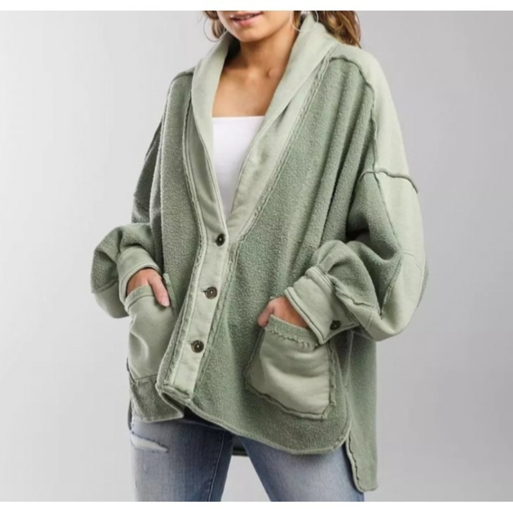 Free People Women's XS Jordan Reveese Fleece Shacket Oversized Green Button Huge
